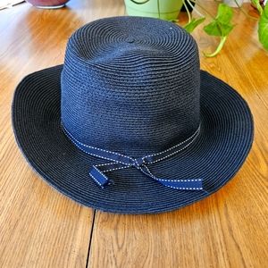 NWT Ann Taylor LOFT Black Paper Straw Brimmed Hat